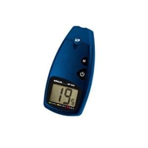 HF 300 merilnik vlage v lesu Wöhler je enostaven instrument za določanje vlažnosti lesa. Odvisno od vrste lesa lahko igle potisnete do 5 mm v hlod.