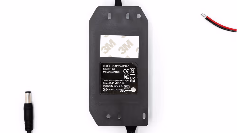 HHCARCHARGER-04 žični adapter_1 KOMPATIBILNOST, HHCARCHARGER04, HHCARCHARGER 04, HHCARCHARGER_04, Algiz RT8, Algiz RT10, hardwire adapter, trdo ožičenje, adapter za vozniški dok, napajalni adapter, DC priključek, komplet za ožičenje, komplet varovalk, napajalna rešitev, stabilno napajanje, zanesljivo napajanje, industrijska uporaba, mobilna uporaba, robustna tablica, vozniška oprema, montaža v vozilo, energijska povezava, profesionalna oprema, industrijski dodatki, tablični dodatki, varna namestitev, 12–48V vhod, 12V 3A izhod, delovna tablica, terenska uporaba, napajanje v vozilu, robustna oprema, napajalni komplet, rešitev za napajanje