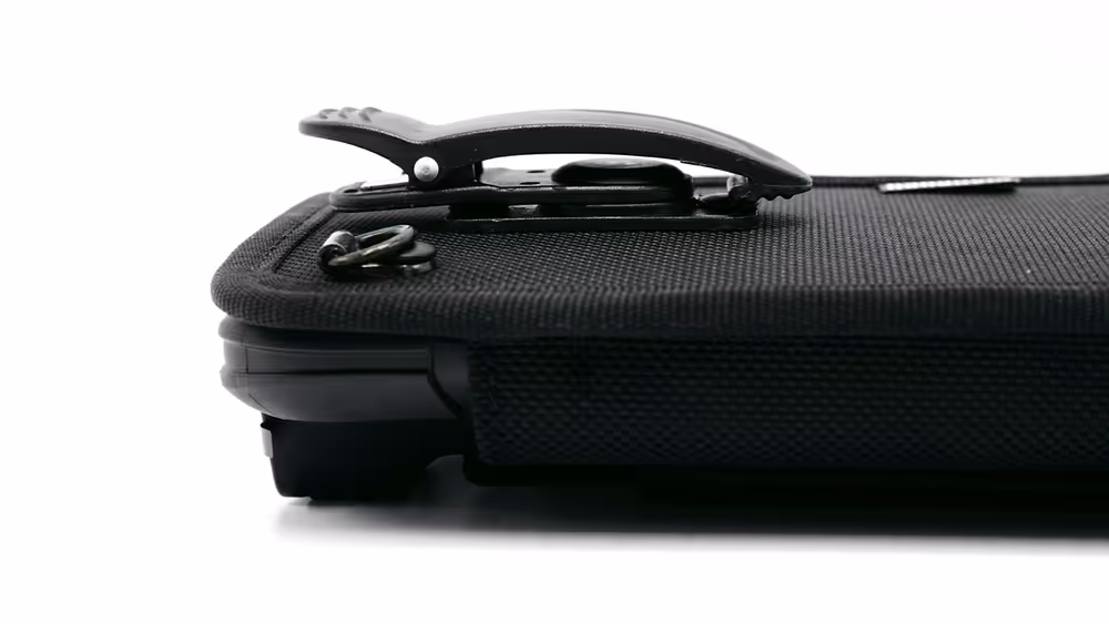 NX6-2021_3 kompatibilnost, Nordalp X6 Pro Carry Case, NX6-2021, X6 Pro carry case, X6 Pro holster, X6 Pro belt clip, X6 Pro torbica, industrijska torbica za tablico, robustna torbica za X6 Pro, holster z vrtečim nosilcem, rotating swivel carry case, pasna torbica za X6 Pro, nosilna torbica za tablico, carry case za skladišče, carry case za logistiko, carry case za gradbišče, carry case za industrijo, Nordalp X6 Pro accessories, dodatki za X6 Pro, torbica s clip sistemom, ergonomska torbica za napravo, nosilni etui za X6 Pro, torbica združljiva z hand strap, torbica združljiva z NX6EXP-BC, tablica carry case, profesionalna pasna torbica, pasni holster za X6 Pro, zaščitna torbica za industrijske naprave, pasni nosilec tablice, X6 Pro transportna rešitev, industrijska mobilna torbica, Nordalp pasni nosilec, Nordalp holster solution, torbica za robustno tablico, pasna torbica z vrtljivim nosilcem, accessory for Nordalp X6 Pro, ergonomic carry case, easy installation belt clip, rugged device carry case