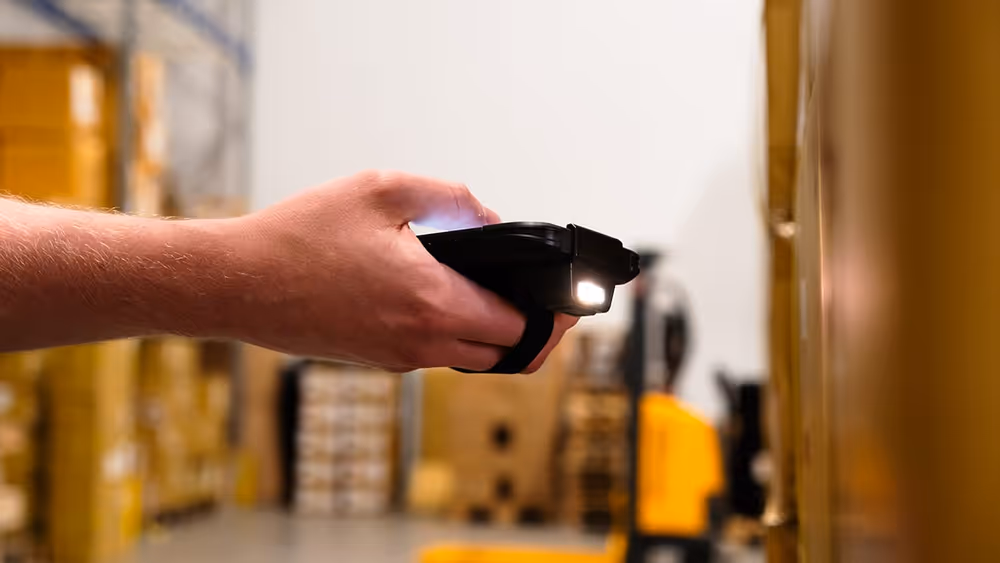 NX6V2EXP-BC_3 NX6V2EXPBC, NX6V2EXP BC, NX6V2EXP_BC, Kompatibilnost, Nordalp X6 Pro Barcode Scanner Expansion, NX6V2EXP-BC, X6 Pro barcode scanner, X6 Pro 2D imager, Nordalp barcode scanner, ročni čitalec črtnih kod, tablični čitalec črtnih kod, 2D imager modul, plug-and-play barcode scanner, barcode expansion module, X6 Pro accessory, Nordalp X6 Pro dodatki, čitalec črtnih kod za skladišče, čitalec črtnih kod za logistiko, robusten barcode scanner, integriran barcode scanner, čitalec črtnih kod za Android tablico, čitalec QR kod, čitalec 1D kod, čitalec 2D kod, mobilni barcode scanner, industrijski čitalec črtnih kod, barcode scanning solution, barcode scanner za trgovino, čitalec črtnih kod za gradbišče, Nordalp SDK barcode, Nordalp demo app barcode, ročni barcode čitalec, modularni barcode čitalec, barcode scanner z imagerjem, enostaven priklop barcode scanner, pogo pin interface barcode, accessory for Nordalp X6 Pro, barcode scanner za tablico, hitri čitalec črtnih kod, zanesljiv barcode scanner, profesionalni barcode scanner, mobilni terminal barcode, Android barcode scanner accessory, razširitev X6 Pro, Nordalp scanner module, barcode solution za podjetja, barcode scanner za inventuro, čitalec črtnih kod za skladiščno poslovanje, čitalec črtnih kod z ročnim trakom, robustna rešitev za skeniranje, Nordalp expansion module, barcode scanning hardware, enterprise barcode scanner, Nordalp knowledge base SDK